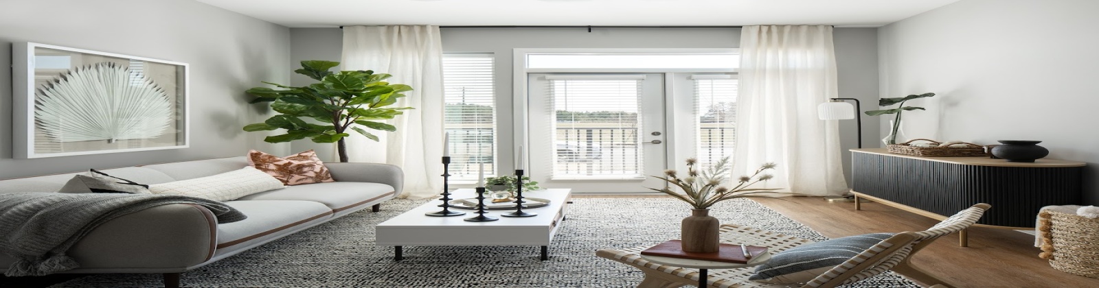 Solid Camel Plank Wood Style Flooring, 9-Foot Ceilings, Two Toned Walls