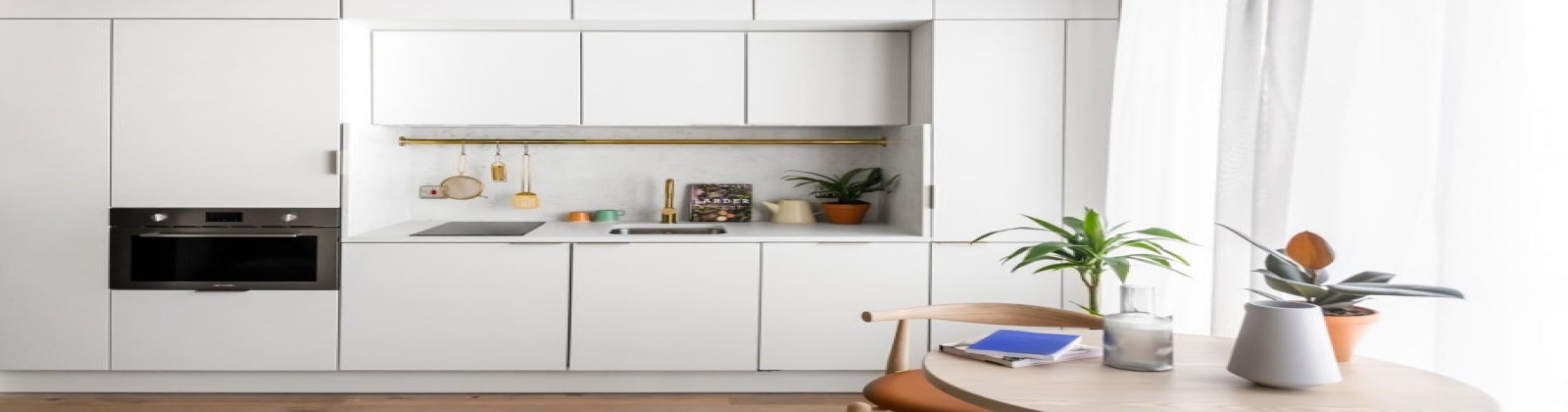 Fully Kitted out kitchen 