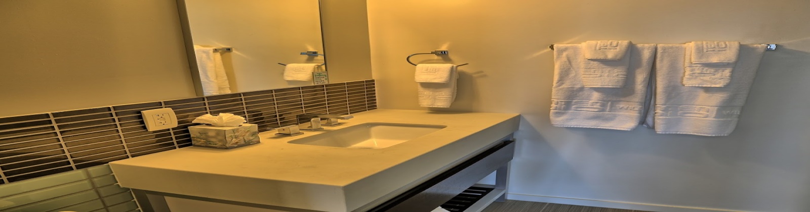 Glass tile Glass tile