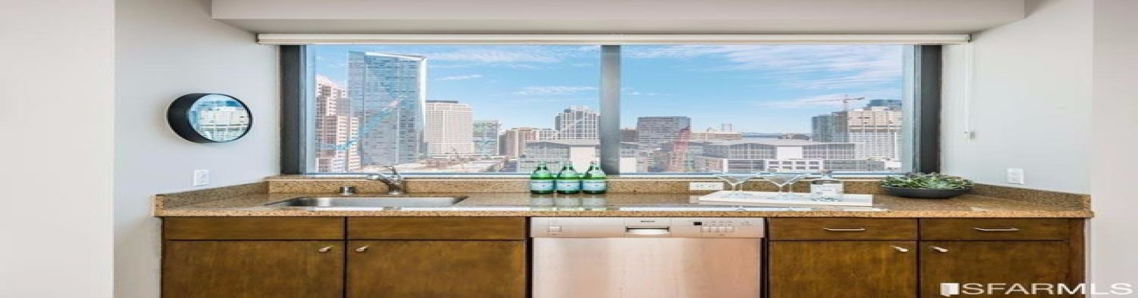 Stainless Steel appliances, granite countertops 