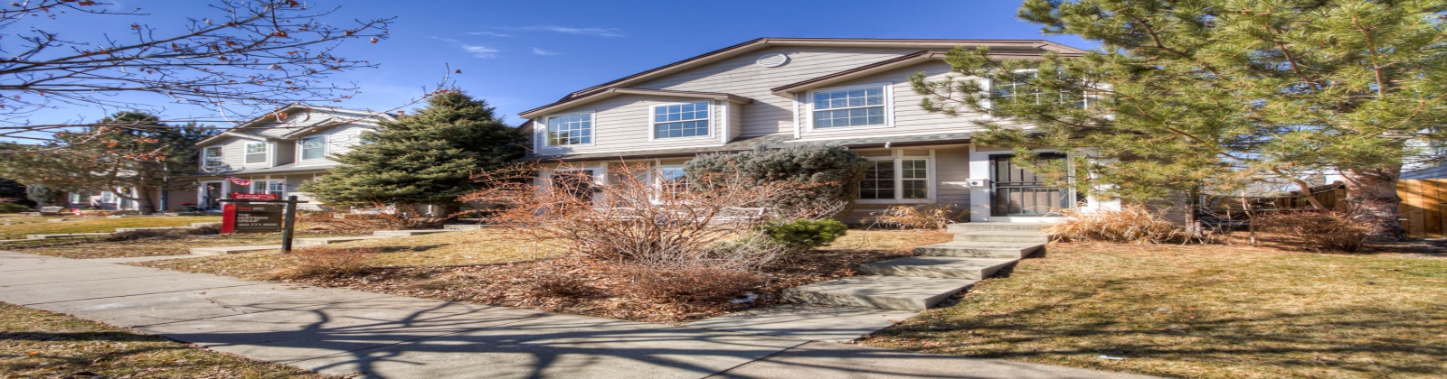 2145 S. Grant, Denver, Colorado, United States 80210, 3 Bedrooms Bedrooms, ,3.5 BathroomsBathrooms,Townhome,Furnished,S. Grant,1110