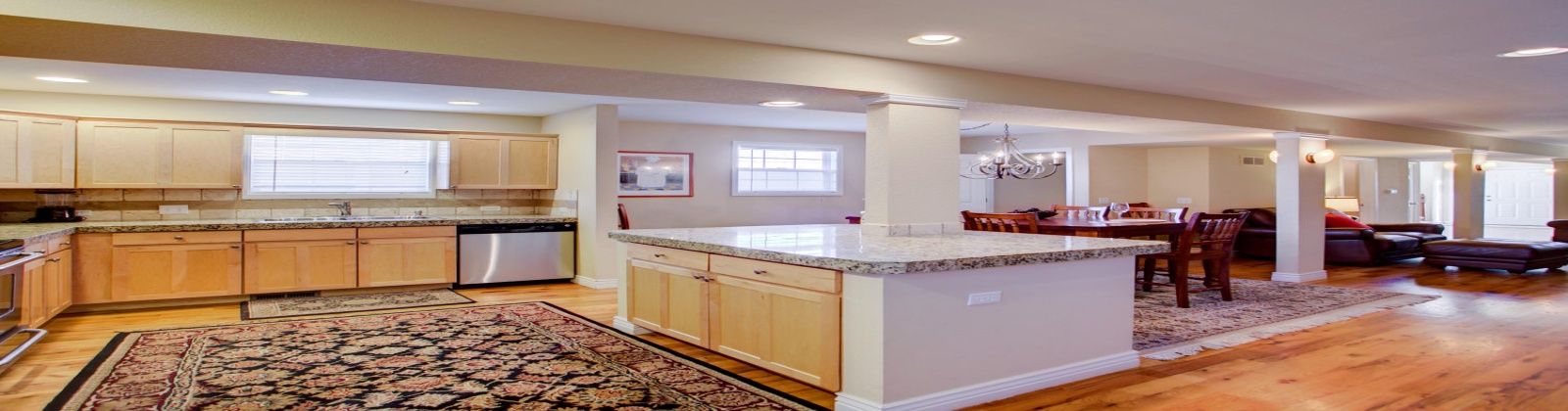 2145 S. Grant, Denver, Colorado, United States 80210, 3 Bedrooms Bedrooms, ,3.5 BathroomsBathrooms,Townhome,Furnished,S. Grant,1110