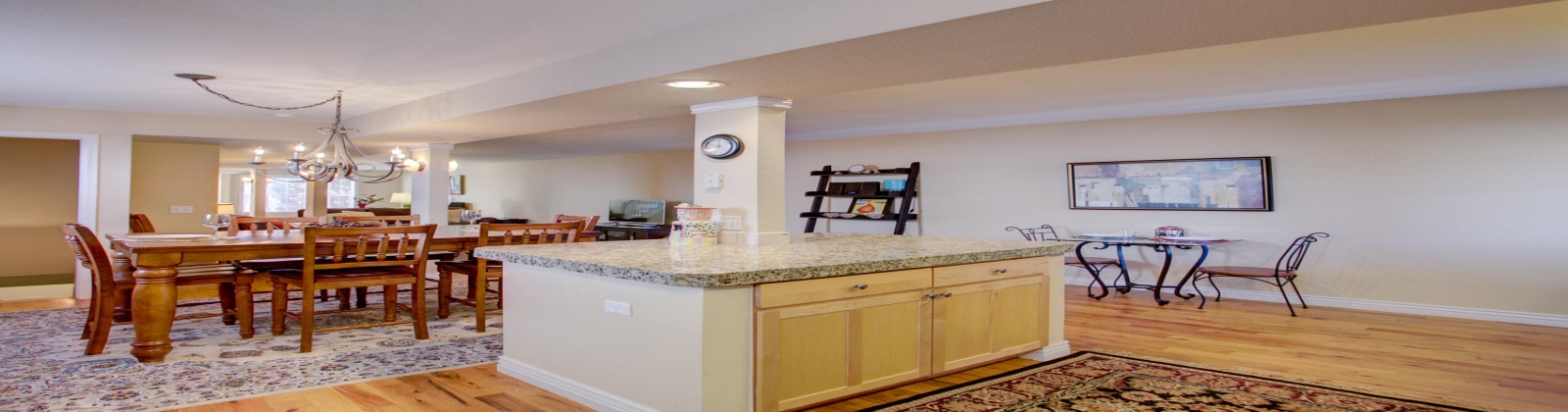 2145 S. Grant, Denver, Colorado, United States 80210, 3 Bedrooms Bedrooms, ,3.5 BathroomsBathrooms,Townhome,Furnished,S. Grant,1110