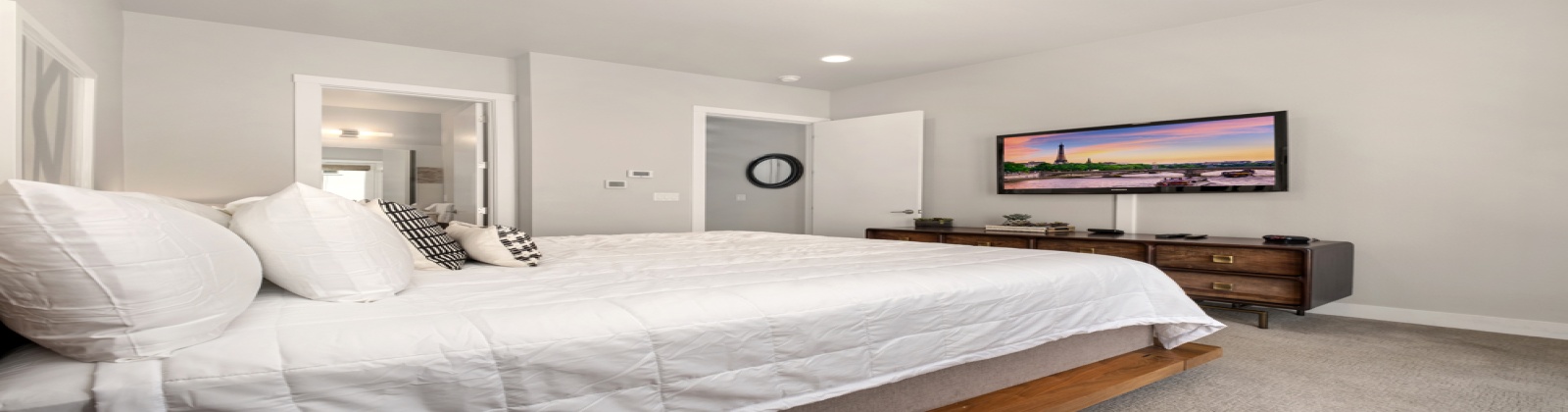 3 Bedroom/3.5 Bathroom property is located just steps away from the hustle and bustle of Downtown Denver.  Features stainless steel appliances, breakfast bar, high end/leather furnishings, fireplace, desk, private balcony, private rooftop deck, and 2-car attached garage.

Property is within walking distance to the Denver Art Museum, Clyfford Still Museum, numerous restaurants, cafes, and shops.  There are multiple yoga studios and fitness centers in the area as well.