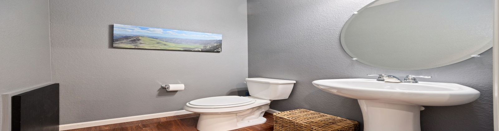 Welcome to this stylish and fully furnished townhome located in the highly desirable Park Meadows / Willow Creek area of Centennial. This south-facing home offers abundant natural light, modern finishes, and a layout designed for both comfort and convenience.
Interior Features
Main Level
•	Bright and open living room with fireplace, sofa seating, and wall-mounted TV.
•	Dining area with seating for six.
•	Chef’s kitchen featuring slab granite countertops, stainless steel appliances, and hardwood flooring.
•	Powder bath and direct access to the attached 2-car garage.
Upper Level
•	Primary Bedroom: King bed, walk-in closet, work desk, TV, and private balcony with seating.
•	Primary Bath: Dual vanities, soaking tub, and separate walk-in shower.
•	Second Bedroom: Queen bed and TV.
•	Third Bedroom: Large desk, shelving units, and a full-size futon (perfect as an office/flex space).
•	Secondary Bathroom: Large vanity with walk-in shower.
•	Laundry room conveniently located upstairs.
Outdoor & Community Highlights
•	Charming front patio with seating area.
•	Nearby there is a beautiful park with walking paths, pond, and fountain.
•	Walking distance to dining, shopping, and a nearby lake.
•	Just 0.5 miles to light rail & I-470, offering easy access across the Denver Metro area.
•	Quick drive to Park Meadows Mall, Lone Tree entertainment, and DTC.
Schools (Cherry Creek School District — all highly rated 9/10 by GreatSchools)
•	Willow Creek Elementary — 0.5 miles
•	Campus Middle School — 4.3 miles
•	Cherry Creek High School — 4.3 miles
