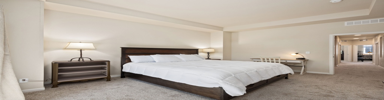 Welcome to this stylish and fully furnished townhome located in the highly desirable Park Meadows / Willow Creek area of Centennial. This south-facing home offers abundant natural light, modern finishes, and a layout designed for both comfort and convenience.
Interior Features
Main Level
•	Bright and open living room with fireplace, sofa seating, and wall-mounted TV.
•	Dining area with seating for six.
•	Chef’s kitchen featuring slab granite countertops, stainless steel appliances, and hardwood flooring.
•	Powder bath and direct access to the attached 2-car garage.
Upper Level
•	Primary Bedroom: King bed, walk-in closet, work desk, TV, and private balcony with seating.
•	Primary Bath: Dual vanities, soaking tub, and separate walk-in shower.
•	Second Bedroom: Queen bed and TV.
•	Third Bedroom: Large desk, shelving units, and a full-size futon (perfect as an office/flex space).
•	Secondary Bathroom: Large vanity with walk-in shower.
•	Laundry room conveniently located upstairs.
Outdoor & Community Highlights
•	Charming front patio with seating area.
•	Nearby there is a beautiful park with walking paths, pond, and fountain.
•	Walking distance to dining, shopping, and a nearby lake.
•	Just 0.5 miles to light rail & I-470, offering easy access across the Denver Metro area.
•	Quick drive to Park Meadows Mall, Lone Tree entertainment, and DTC.
Schools (Cherry Creek School District — all highly rated 9/10 by GreatSchools)
•	Willow Creek Elementary — 0.5 miles
•	Campus Middle School — 4.3 miles
•	Cherry Creek High School — 4.3 miles
