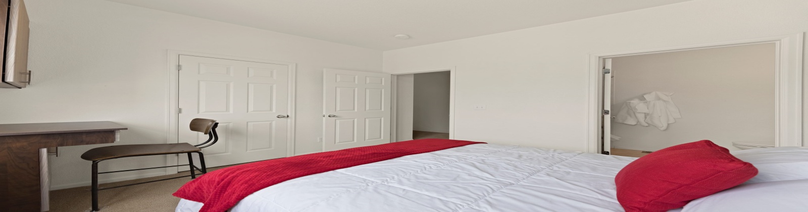 Clean and tastefully decorated 1 Bedroom/2.5 Bath 3-level townhome in Olde Arvada. Features a 2-car attached garage with tandem parking, fireplace, balcony, walk-in closet, and an office area with a desk. The washer and dryer are on the 3rd level.

The Water Tower Village community has a pool, hot tub, and gym.

Water Town Village is located close to RTD light rail, adjacent to Old Town Arvada and shopping center to its south. This area offers restaurants, shopping, specialty shopping, coffee shops, pizza parlors