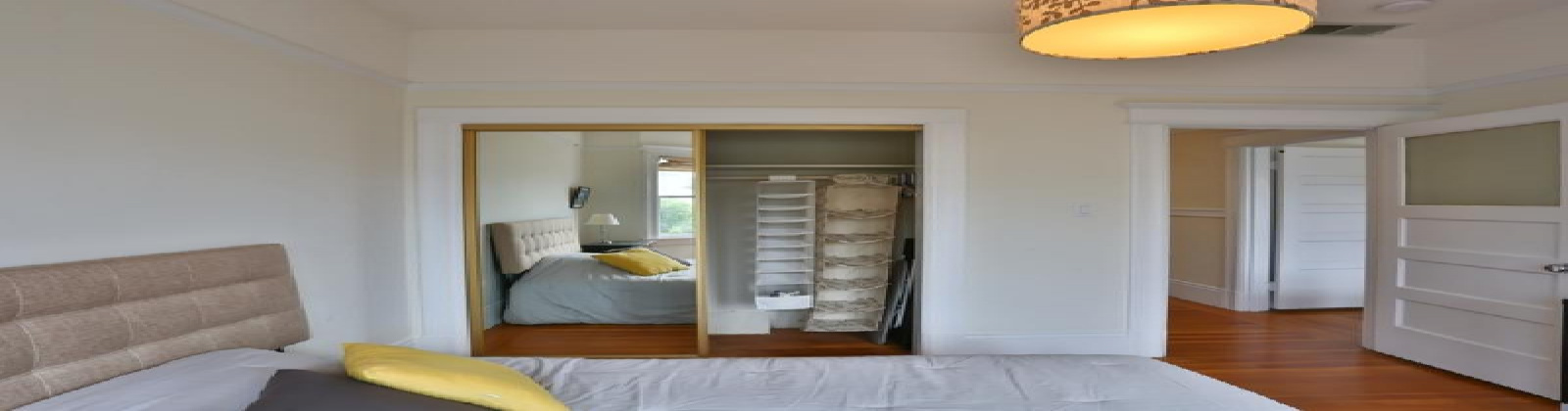 2 Bedroom and 2 Bathroom flat in Noe Valley. Features: elegant textured moldings reminiscent of turn-of-the century design, work desk, pull-out sofa, mirrored closets, walk-in closets, stool seating at the kitchen island, clawfoot bathtub, large outdoor wooden deck with views, and view of the Twin Peaks mountain to the west. This is an upper floor unit. There is no assigned parking with the property, but street parking is not difficult as there are no time restrictions.

Short walk to the vibrant commercial corridor of 24th Street featuring a Whole Foods market, boutiques, bars, Starbucks and Zagat rated restaurants. Corporate shuttles are within walking distance.