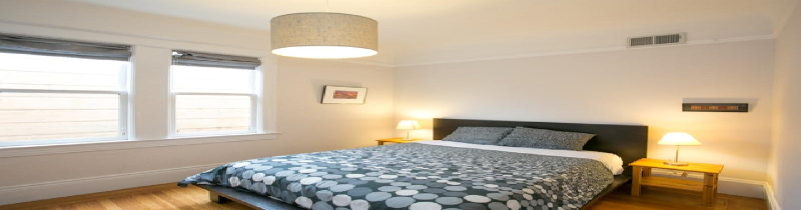 2 Bedroom and 2 Bathroom flat in Noe Valley. Features: elegant textured moldings reminiscent of turn-of-the century design, work desk, pull-out sofa, mirrored closets, walk-in closets, stool seating at the kitchen island, clawfoot bathtub, large outdoor wooden deck with views, and view of the Twin Peaks mountain to the west. This is an upper floor unit. There is no assigned parking with the property, but street parking is not difficult as there are no time restrictions.

Short walk to the vibrant commercial corridor of 24th Street featuring a Whole Foods market, boutiques, bars, Starbucks and Zagat rated restaurants. Corporate shuttles are within walking distance.