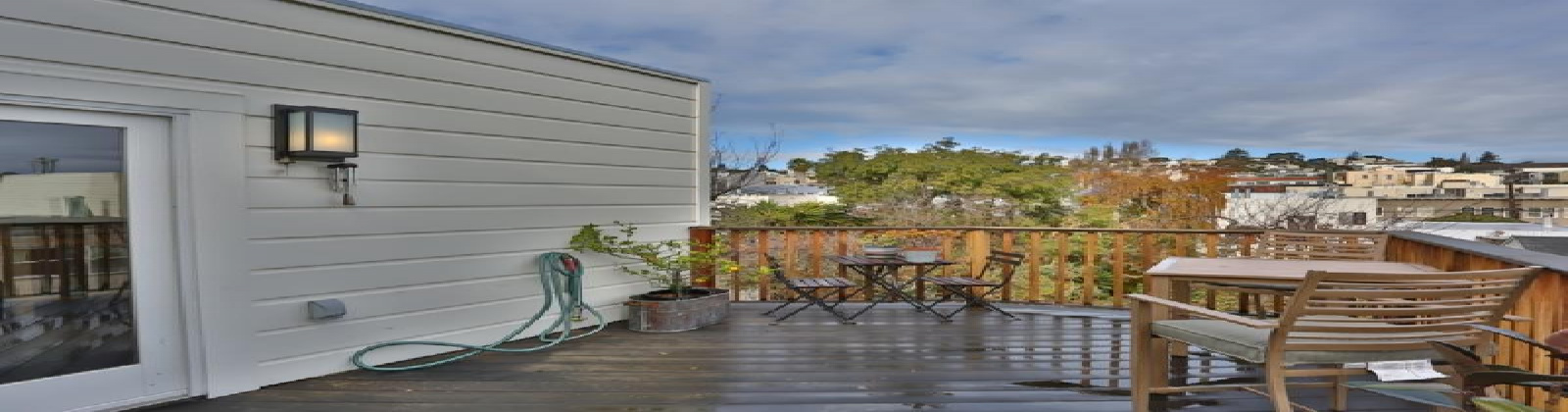 2 Bedroom and 2 Bathroom flat in Noe Valley. Features: elegant textured moldings reminiscent of turn-of-the century design, work desk, pull-out sofa, mirrored closets, walk-in closets, stool seating at the kitchen island, clawfoot bathtub, large outdoor wooden deck with views, and view of the Twin Peaks mountain to the west. This is an upper floor unit. There is no assigned parking with the property, but street parking is not difficult as there are no time restrictions.

Short walk to the vibrant commercial corridor of 24th Street featuring a Whole Foods market, boutiques, bars, Starbucks and Zagat rated restaurants. Corporate shuttles are within walking distance.