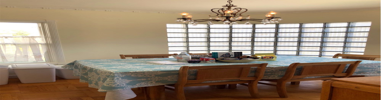 3 Bedroom/2 Bathroom mid-century single family house is located in Noe Valley. Features: desk, original chandelier, original art-deco lines in the crown molding trims and arched doorways, bathtub features extra length (for bath soaks), deep closets, downtown skyline views, original kitchen tiling and cabinets, portable dishwasher, and a large bonus room. The King bed in the lower bedroom can be separated into two twin beds. The house has a deep 2-car attached garage that will fit 2 smaller vehicles with tandem parking.  Washer and dryer are in the garage.  This pet-friendly property also has a quaint zen garden like backyard area that is totally fenced in.

Easy access to commuter shuttles and public transportation. Near the 24th Street commercial corridor and a small climb to the Diamond Heights shopping center for a variety of shops to include Safeway, Walgreens and a Chinese dim sum restaurant.

 

 